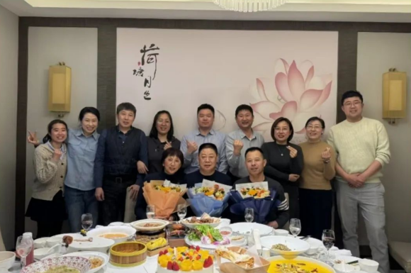 嘉时泰国际物流(大连)有限公司 首批退休人员欢送会